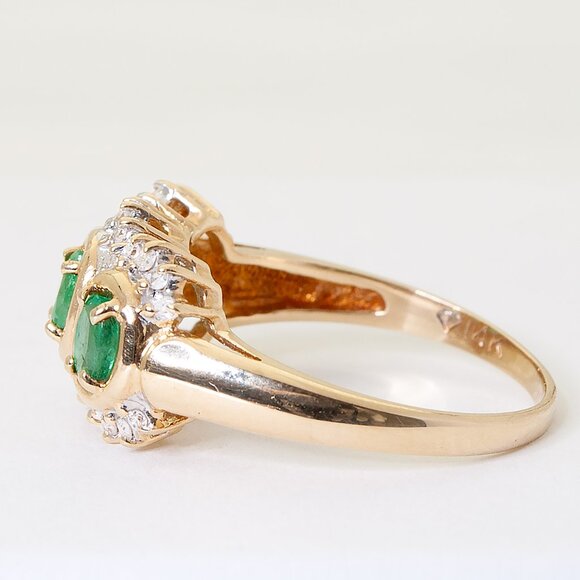 Vintage Ladies' 14kt Yellow Gold Emerald and Diamond Ring, Size 7 Birthday Gift - Picture 5 of 9